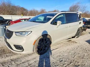 2021 CHRYSLER PACIFICA