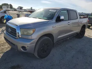 2008 TOYOTA TUNDRA