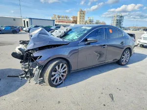 2019 MAZDA 3