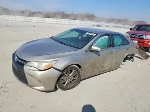 2015 TOYOTA CAMRY