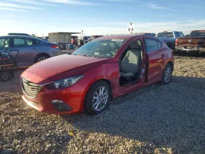 2016 MAZDA 3