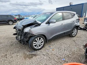 2010 HYUNDAI TUCSON