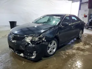 2013 TOYOTA CAMRY