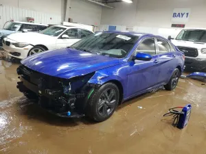 2022 HYUNDAI ELANTRA