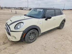 2018 MINI COOPER