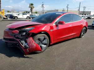 2018 TESLA MODEL 3