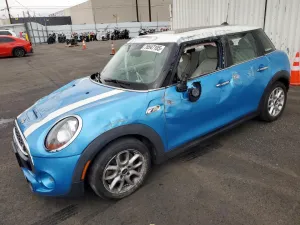 2017 MINI COOPER