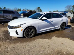 2021 KIA K5