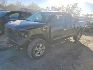 2013 TOYOTA TUNDRA