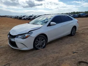 2017 TOYOTA CAMRY