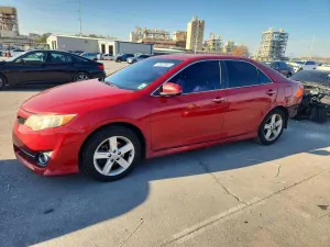 2014 TOYOTA CAMRY