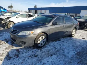 2011 TOYOTA CAMRY