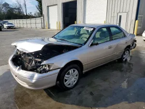 2001 TOYOTA CAMRY