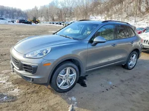 2018 PORSCHE CAYENNE
