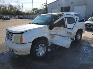 2002 CADILLAC ESCALADE