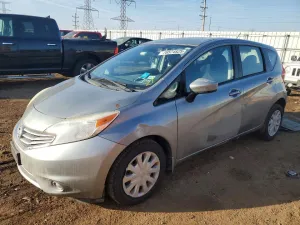 2015 NISSAN VERSA