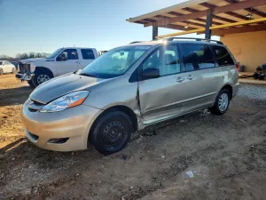 2008 TOYOTA SIENNA