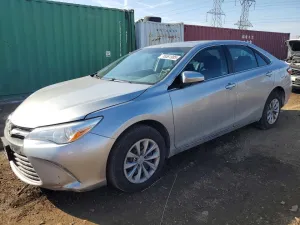 2016 TOYOTA CAMRY