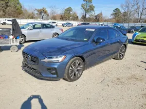 2021 VOLVO S60