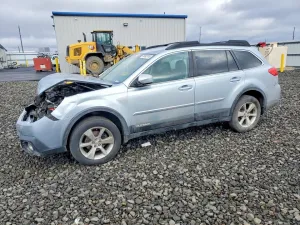 2013 SUBARU OUTBACK
