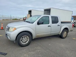 2014 NISSAN FRONTIER