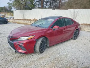 2018 TOYOTA CAMRY