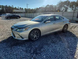 2022 LEXUS ES250
