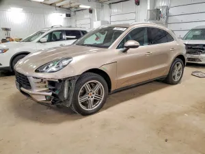 2017 PORSCHE MACAN