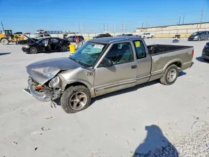 2003 CHEVROLET S10