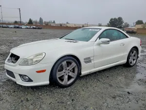 2011 MERCEDES-BENZ SL