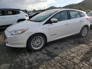 2017 FORD FOCUS