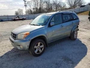 2005 TOYOTA RAV4