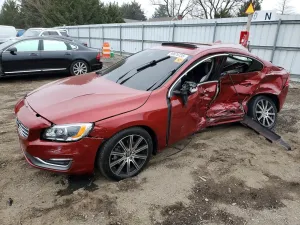 2017 VOLVO S60
