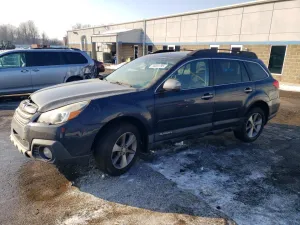 2014 SUBARU OUTBACK
