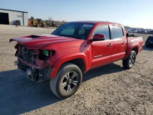 2016 TOYOTA TACOMA
