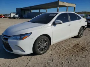 2017 TOYOTA CAMRY