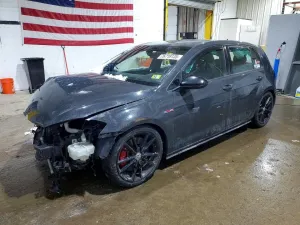 2019 VOLKSWAGEN GTI