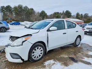 2019 NISSAN VERSA