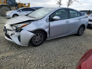 2016 TOYOTA PRIUS