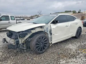 2017 NISSAN MAXIMA