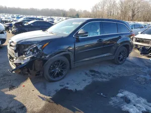2019 TOYOTA HIGHLANDER