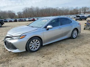 2019 TOYOTA CAMRY