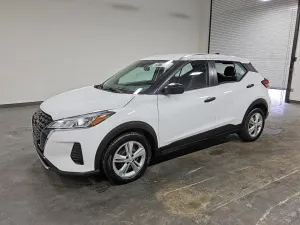 2023 NISSAN KICKS