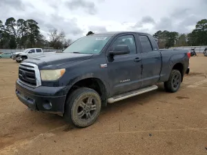 2010 TOYOTA TUNDRA