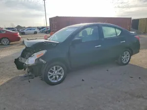 2018 NISSAN VERSA