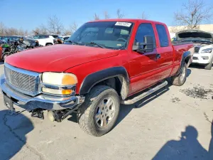 2005 GMC SIERRA