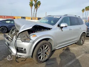 2018 VOLVO XC90