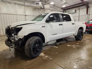 2008 TOYOTA TUNDRA