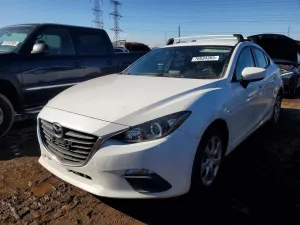 2015 MAZDA 3