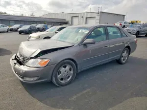 2003 TOYOTA AVALON